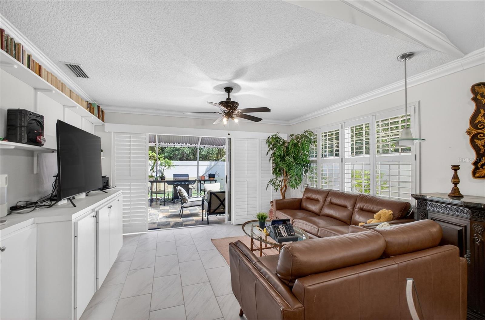 GARDEN OAKS SOUTH - Residential
