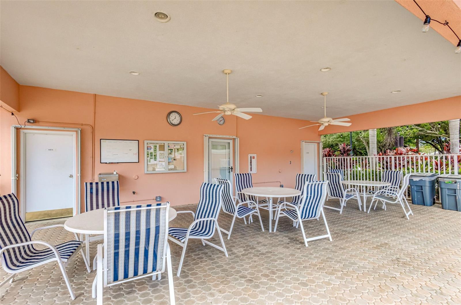 GARDEN OAKS SOUTH - Residential
