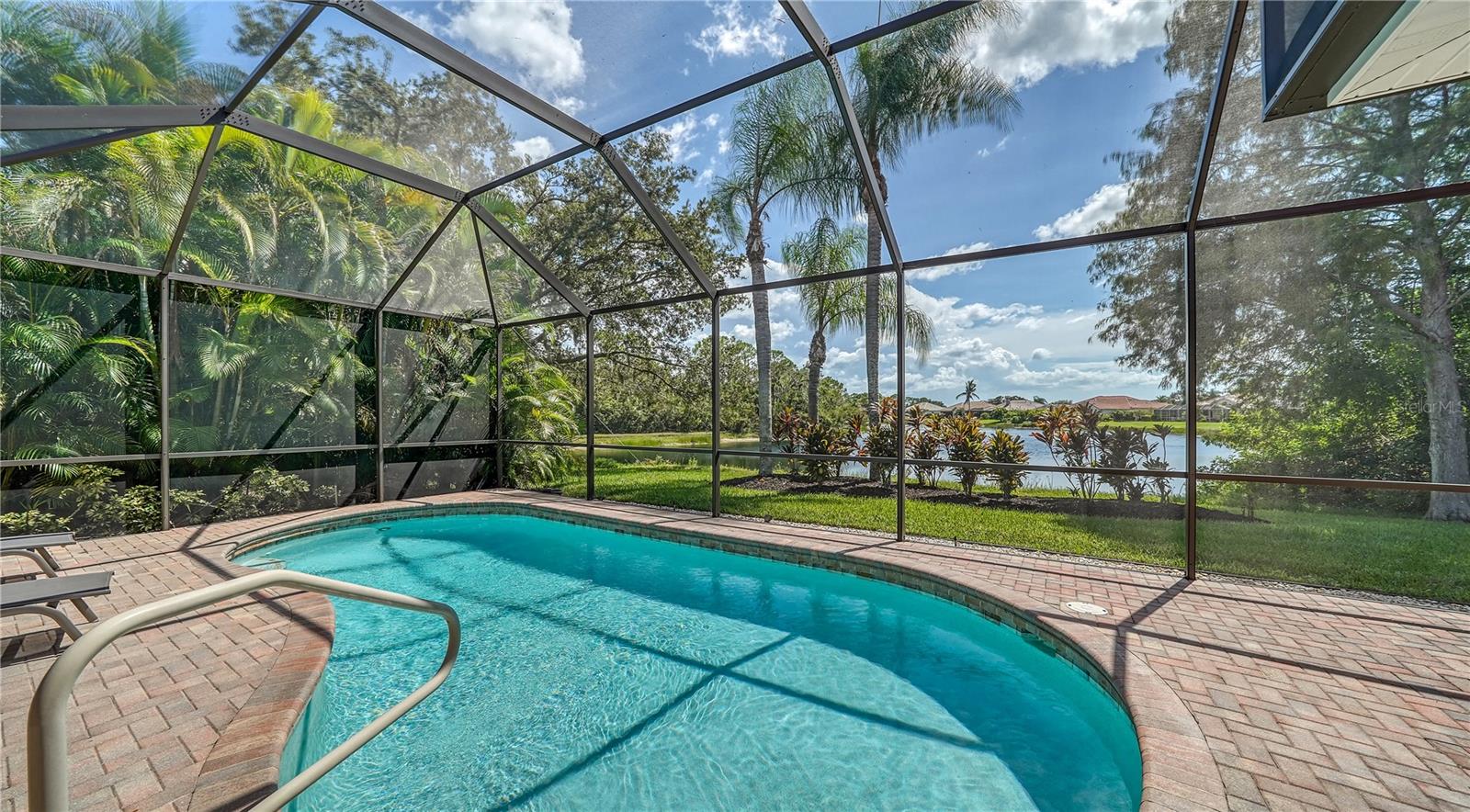 RIVENDELL - Residential