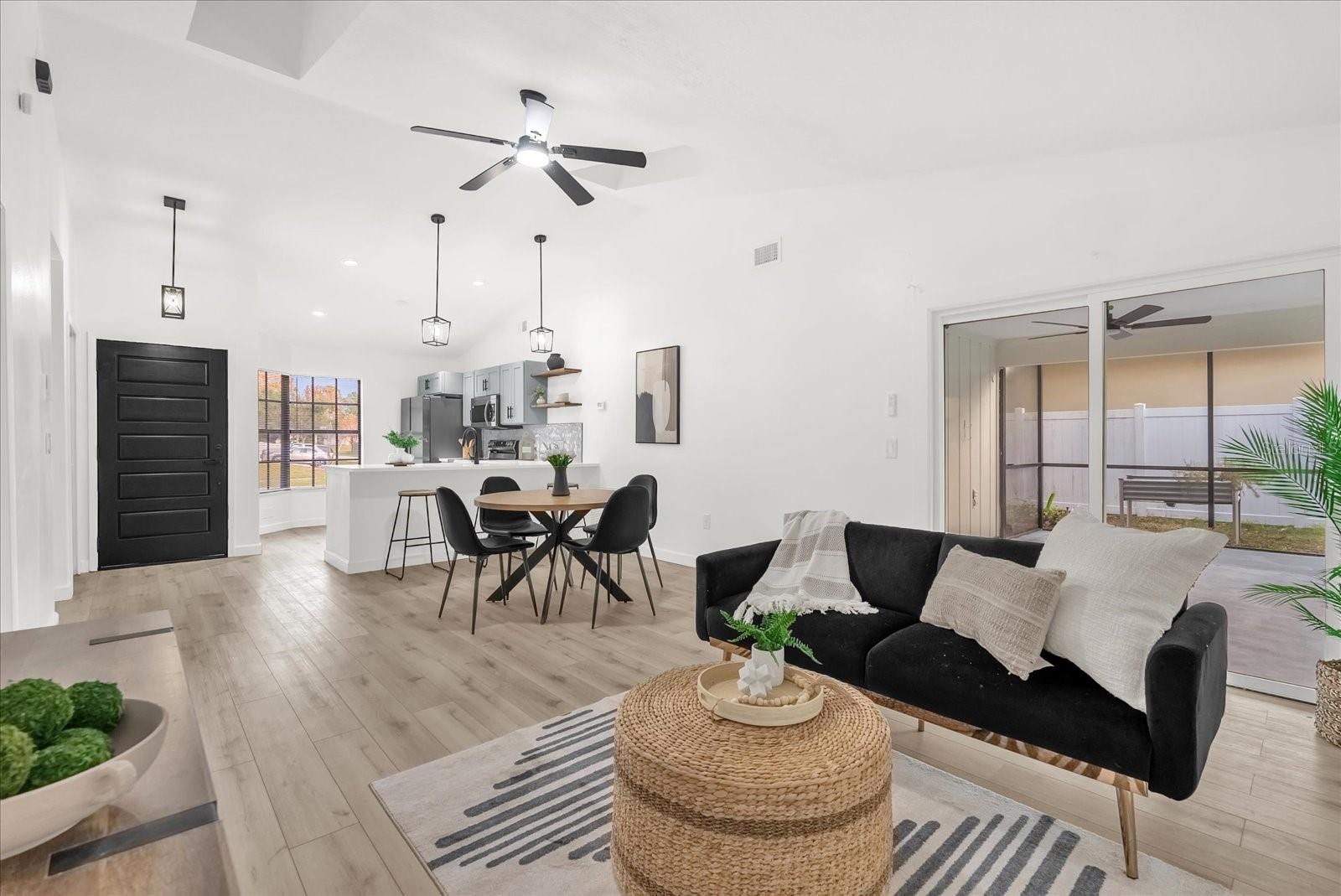 DELTONA LAKES UNIT 38 - Residential