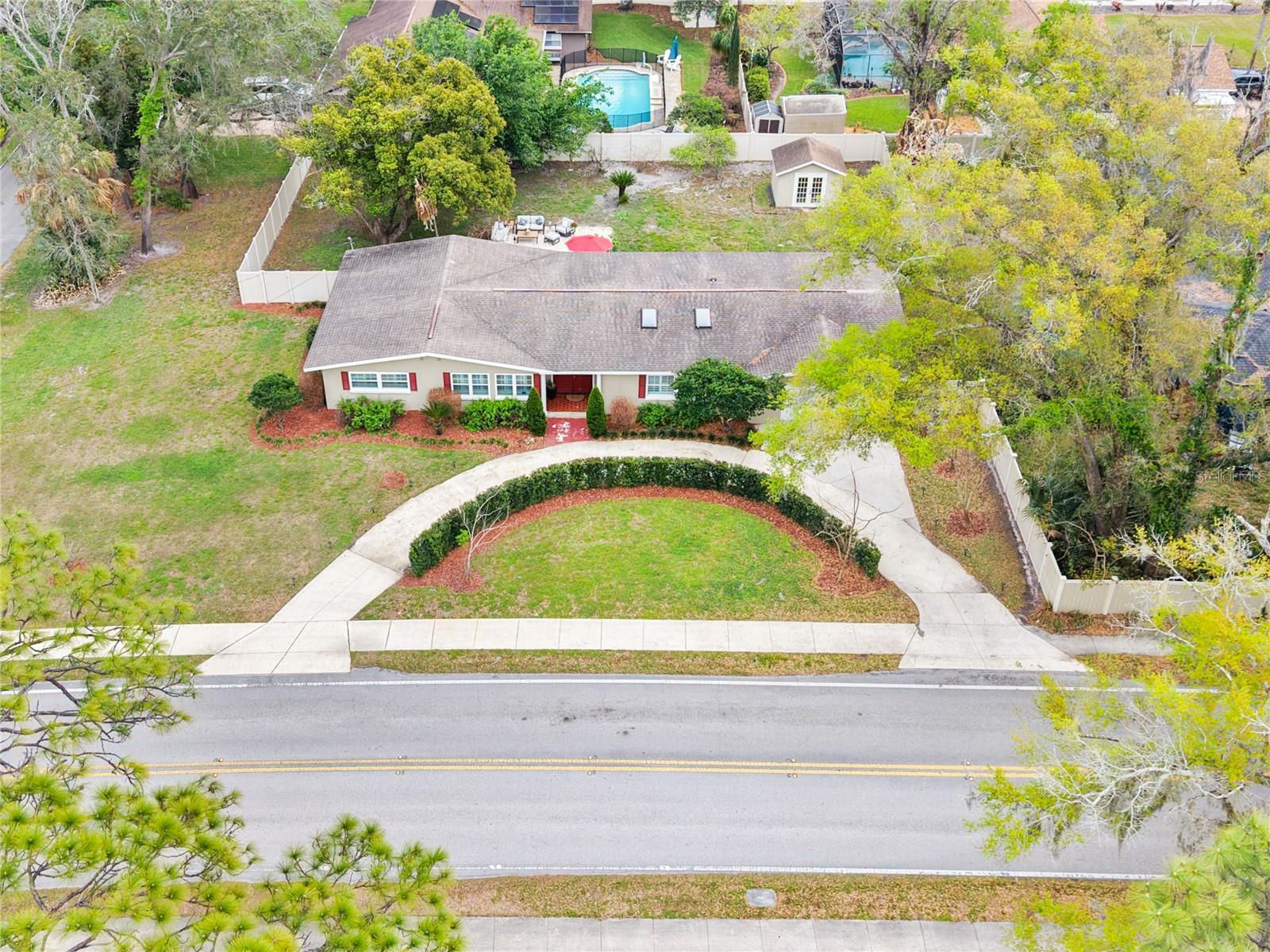 SANLANDO SPRINGS - Residential