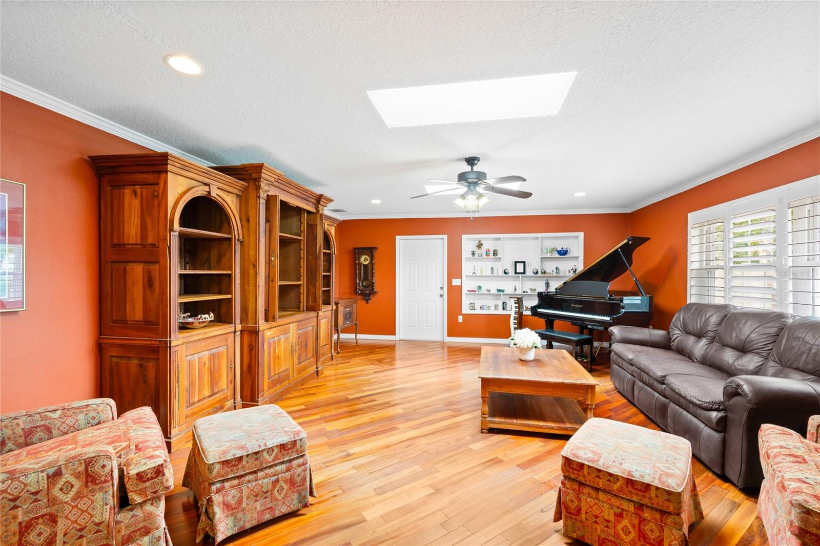 SANLANDO SPRINGS - Residential