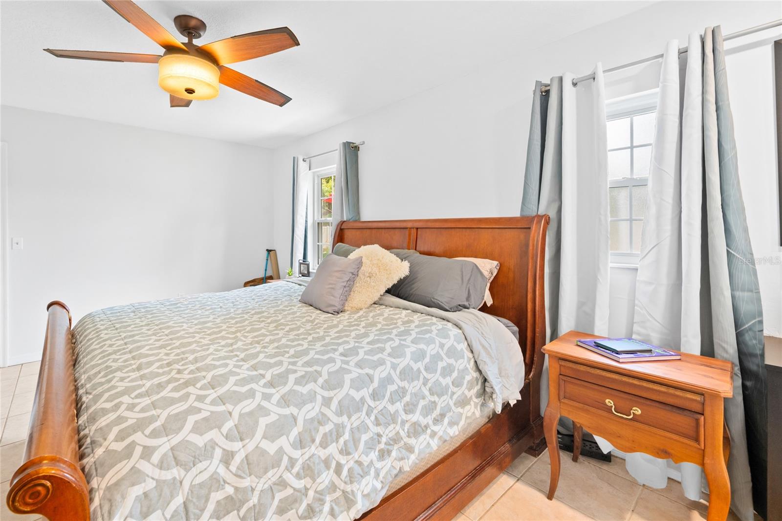 SANLANDO SPRINGS - Residential