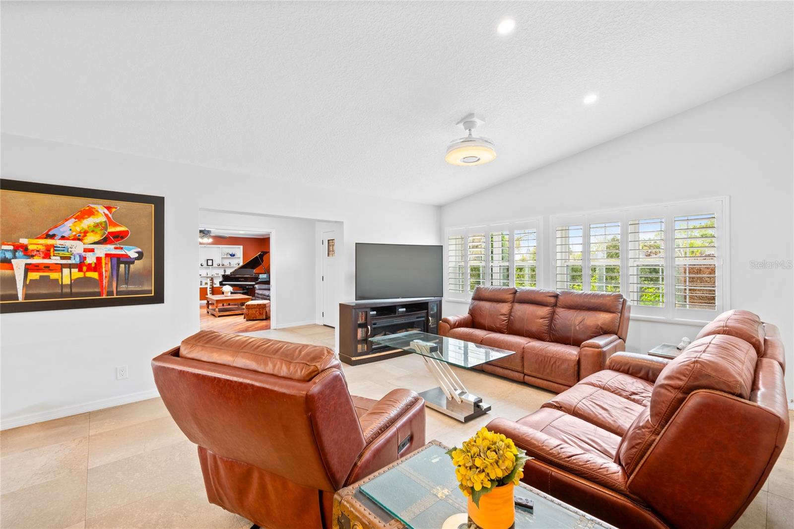 SANLANDO SPRINGS - Residential