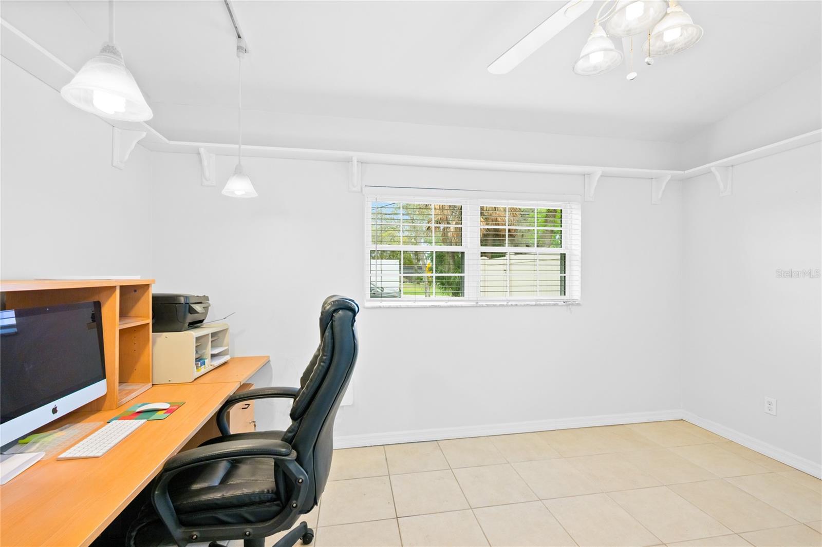 SANLANDO SPRINGS - Residential