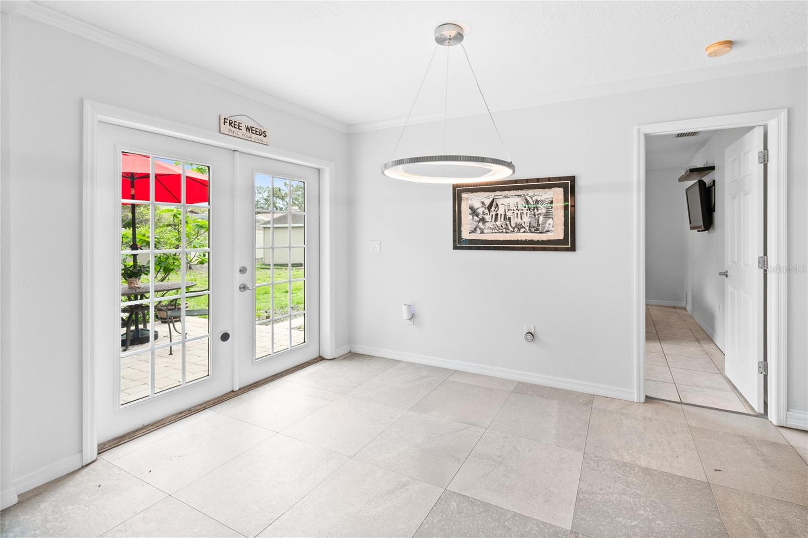 SANLANDO SPRINGS - Residential