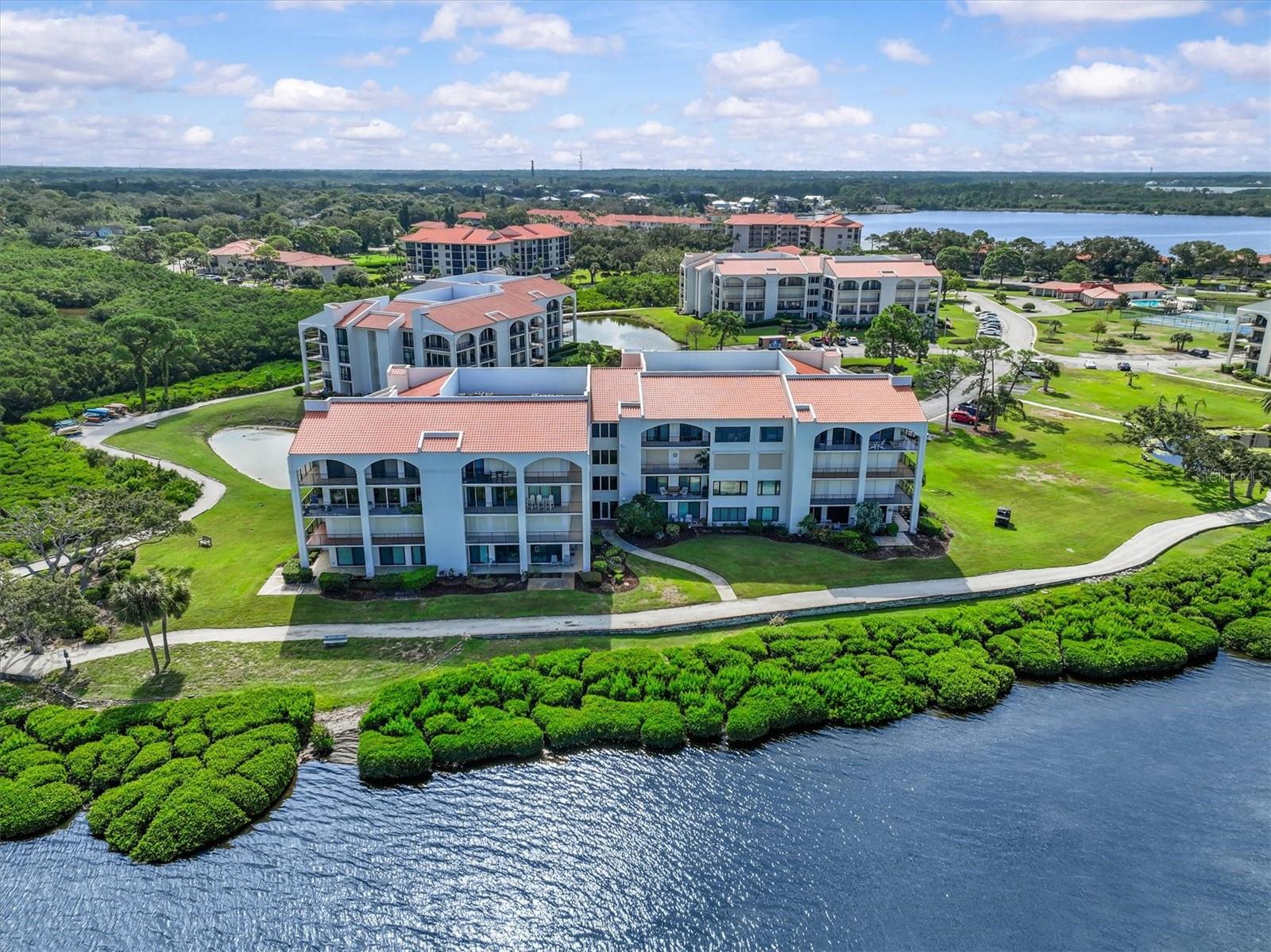 308 MARINER DRIVE 308