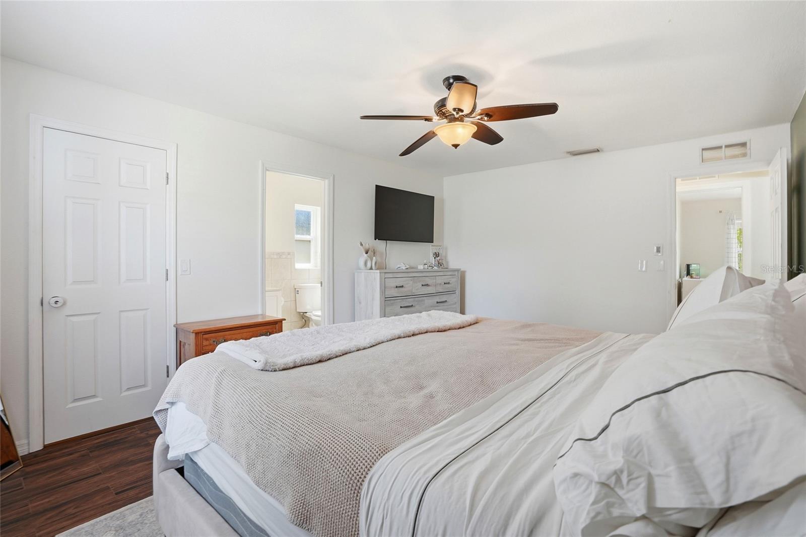 SOMERSET LAKES UNIT ONE - Residential