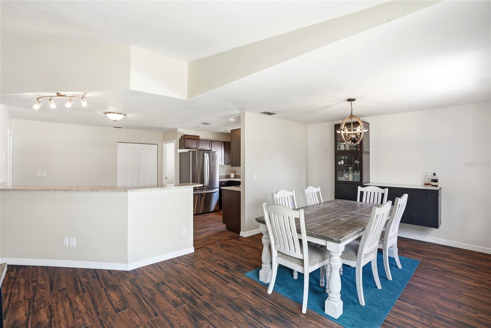 SOMERSET LAKES UNIT ONE - Residential