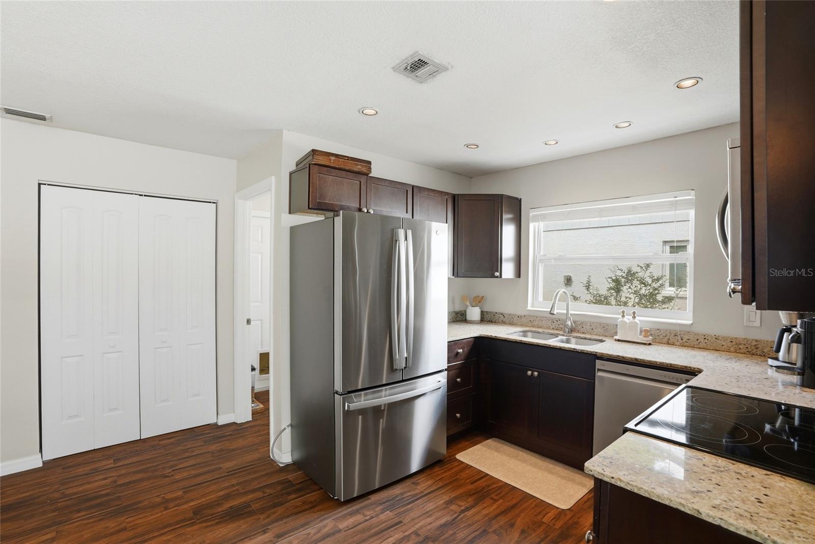 SOMERSET LAKES UNIT ONE - Residential