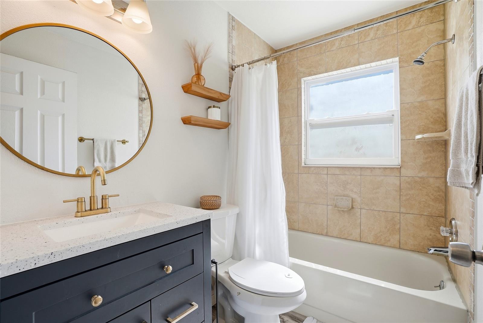 SOMERSET LAKES UNIT ONE - Residential