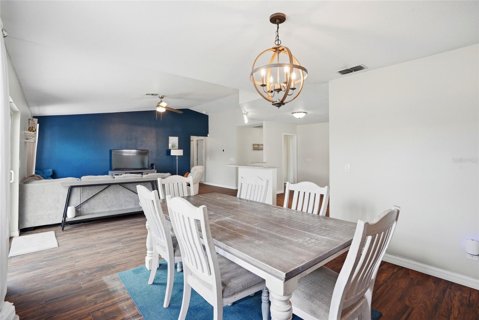 SOMERSET LAKES UNIT ONE - Residential