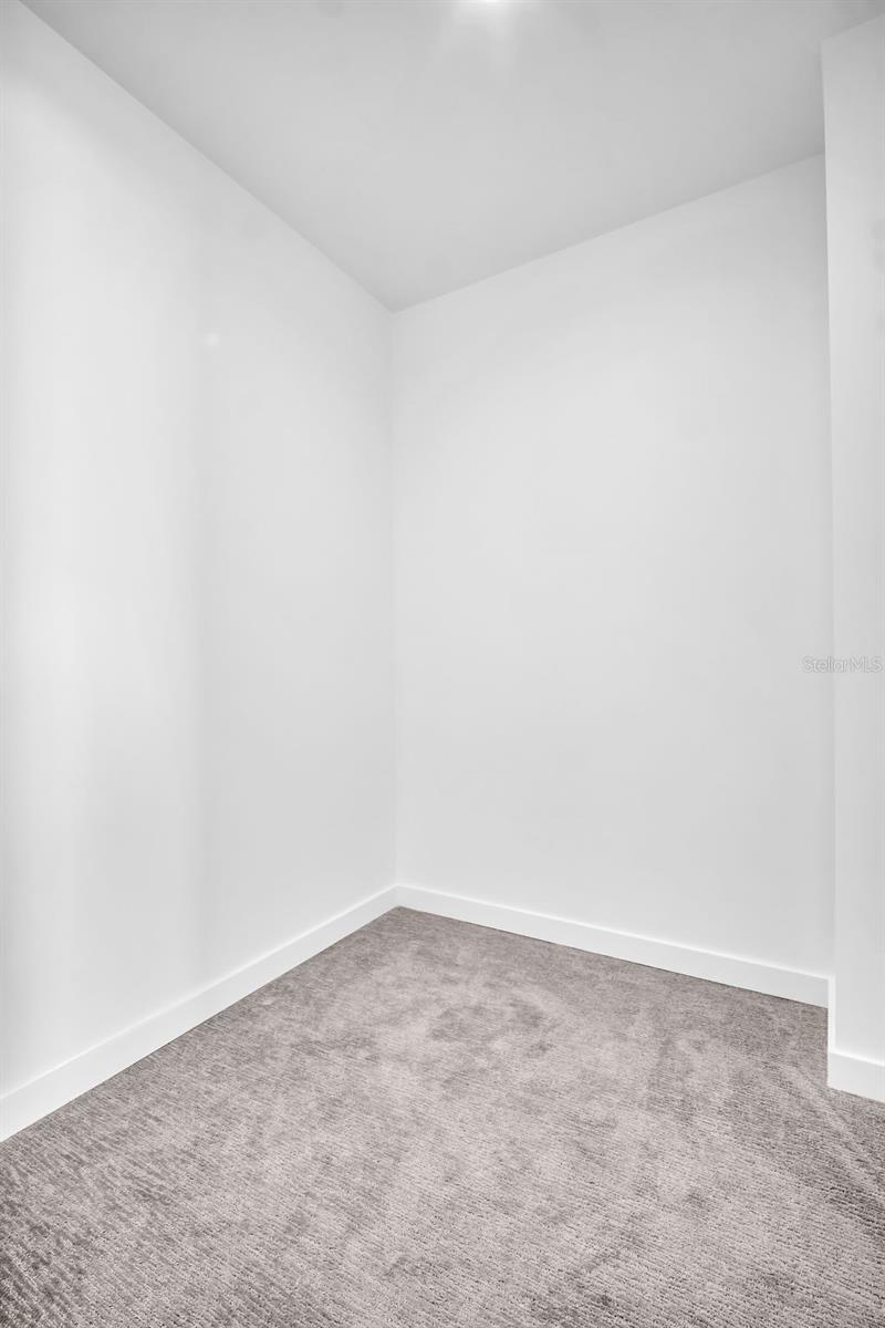 400 CENTRAL - Residential