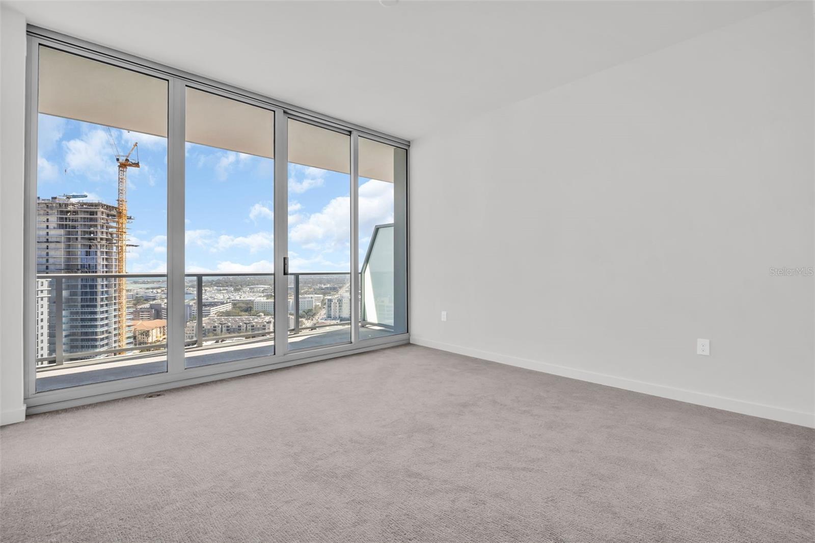 400 CENTRAL - Residential