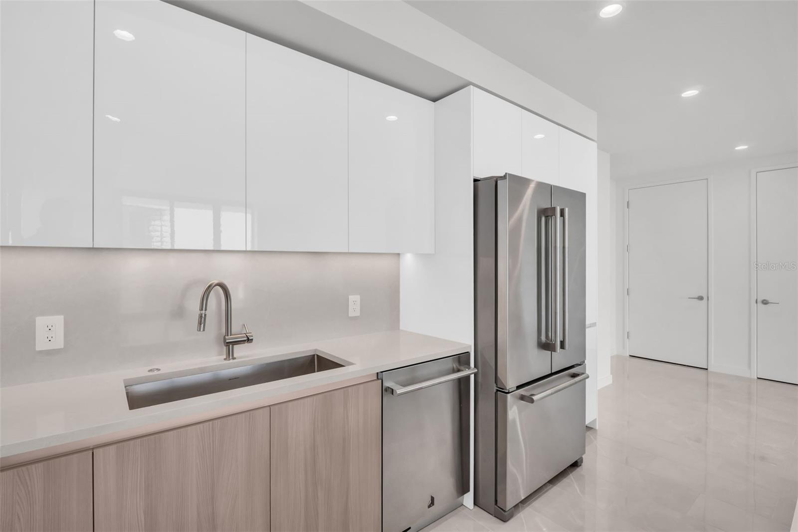 400 CENTRAL - Residential