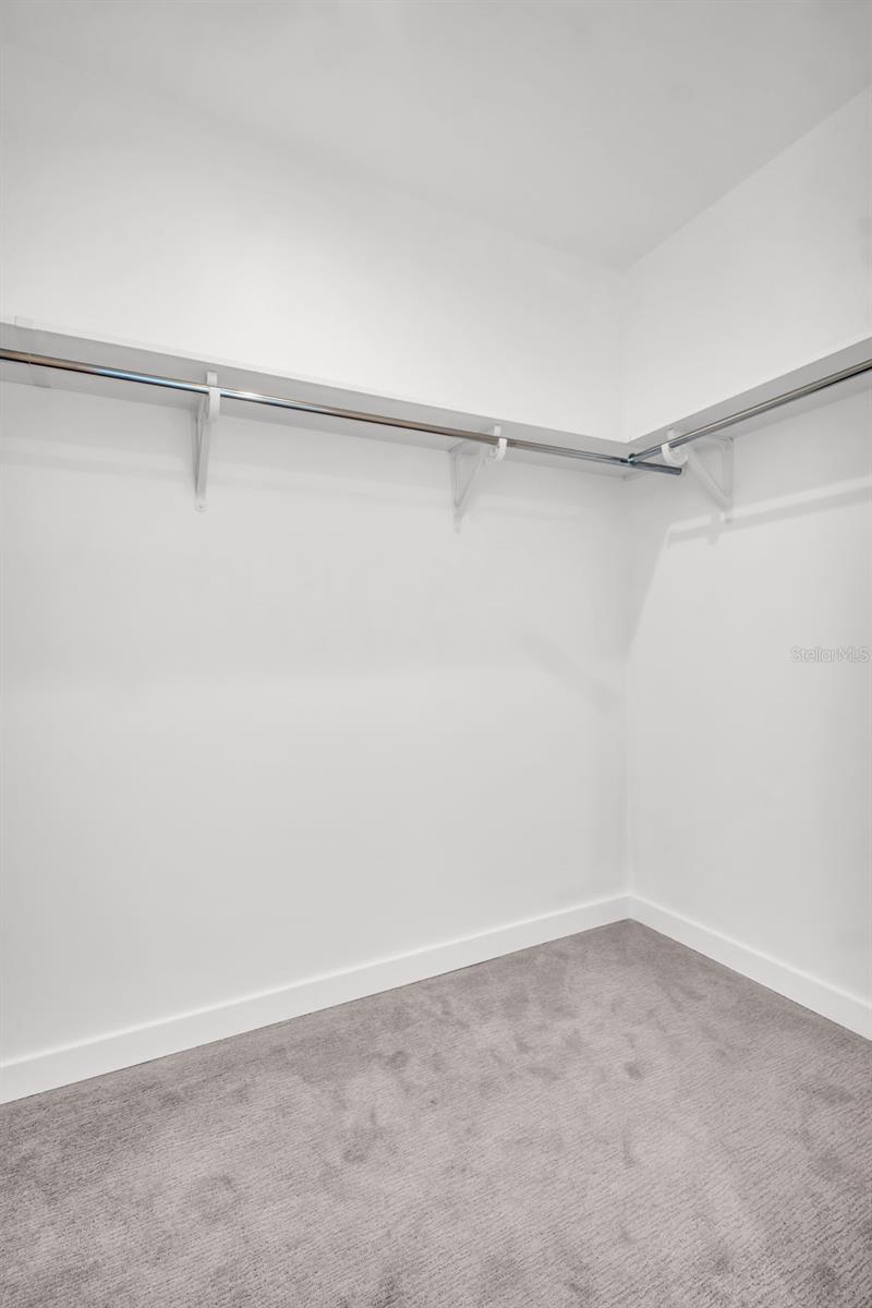 400 CENTRAL - Residential