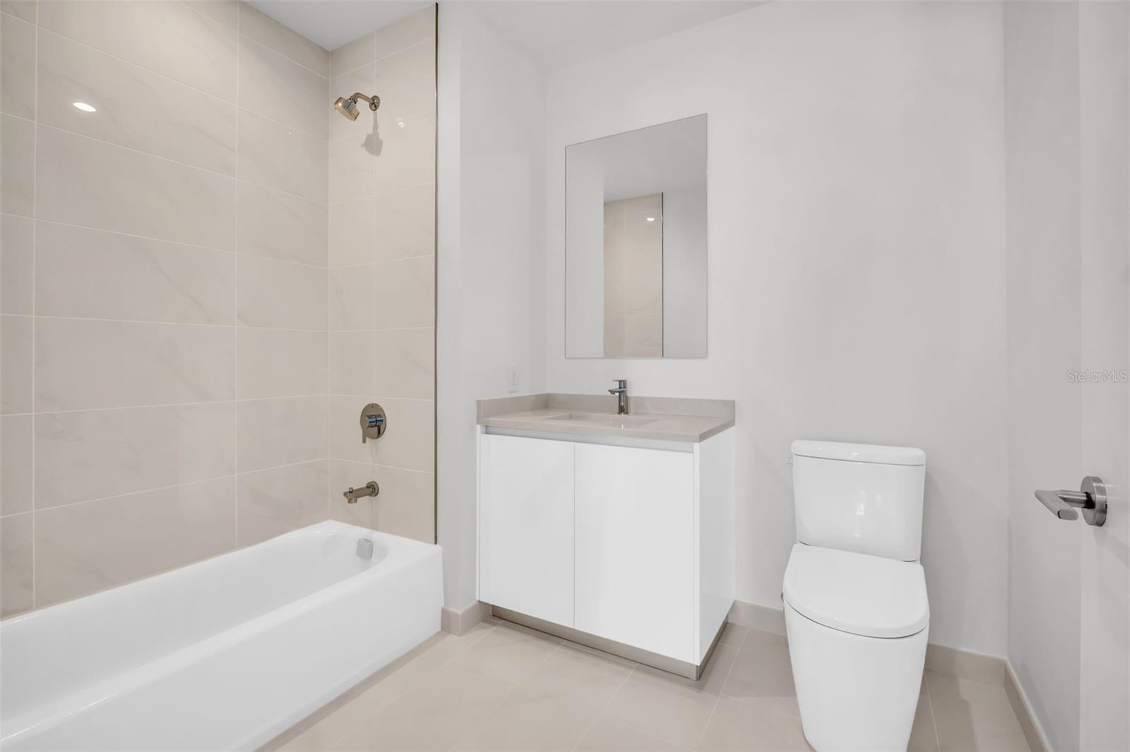 400 CENTRAL - Residential