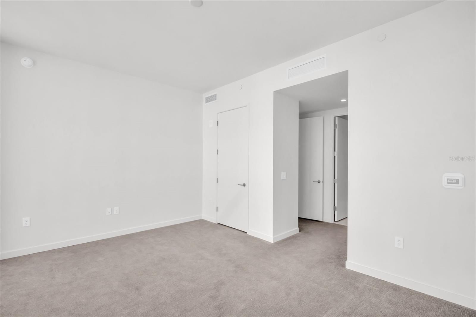 400 CENTRAL - Residential