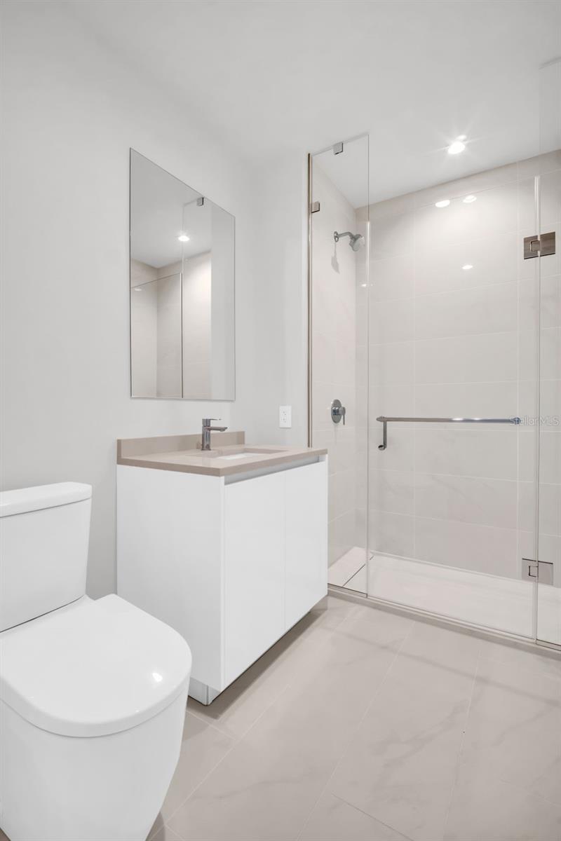 400 CENTRAL - Residential