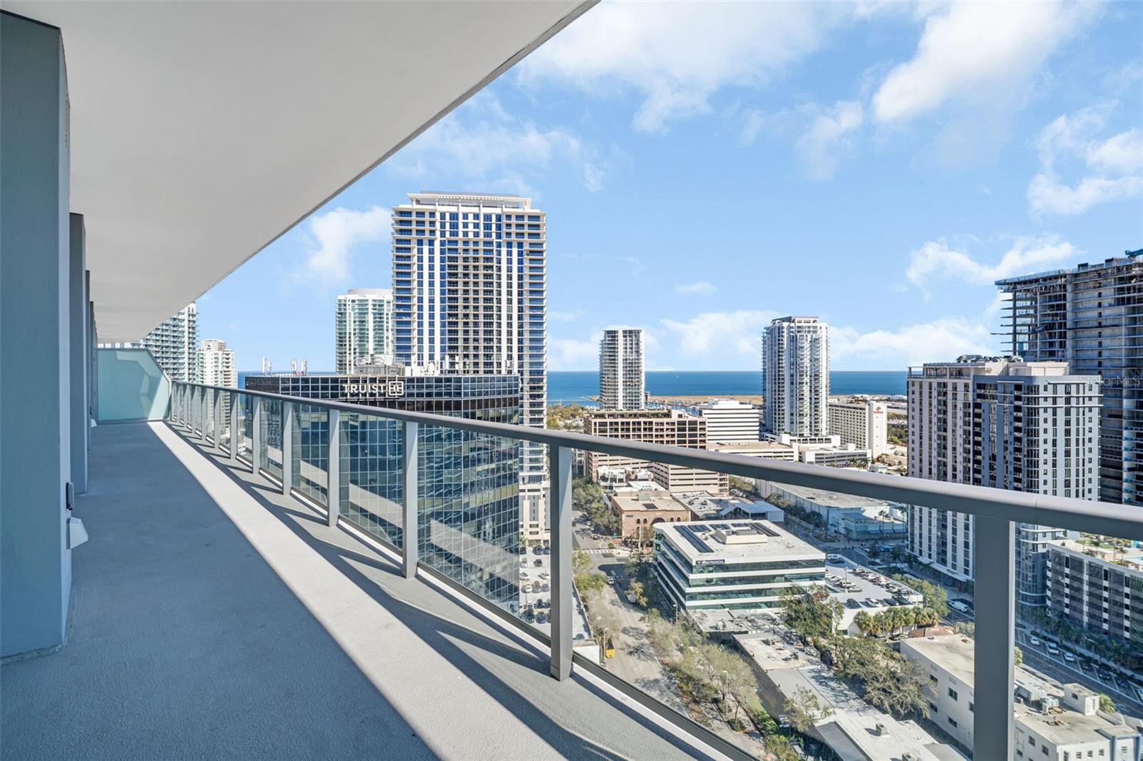 400 CENTRAL - Residential