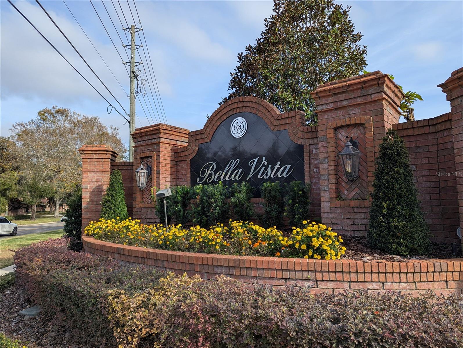 BELLA VISTA - Residential