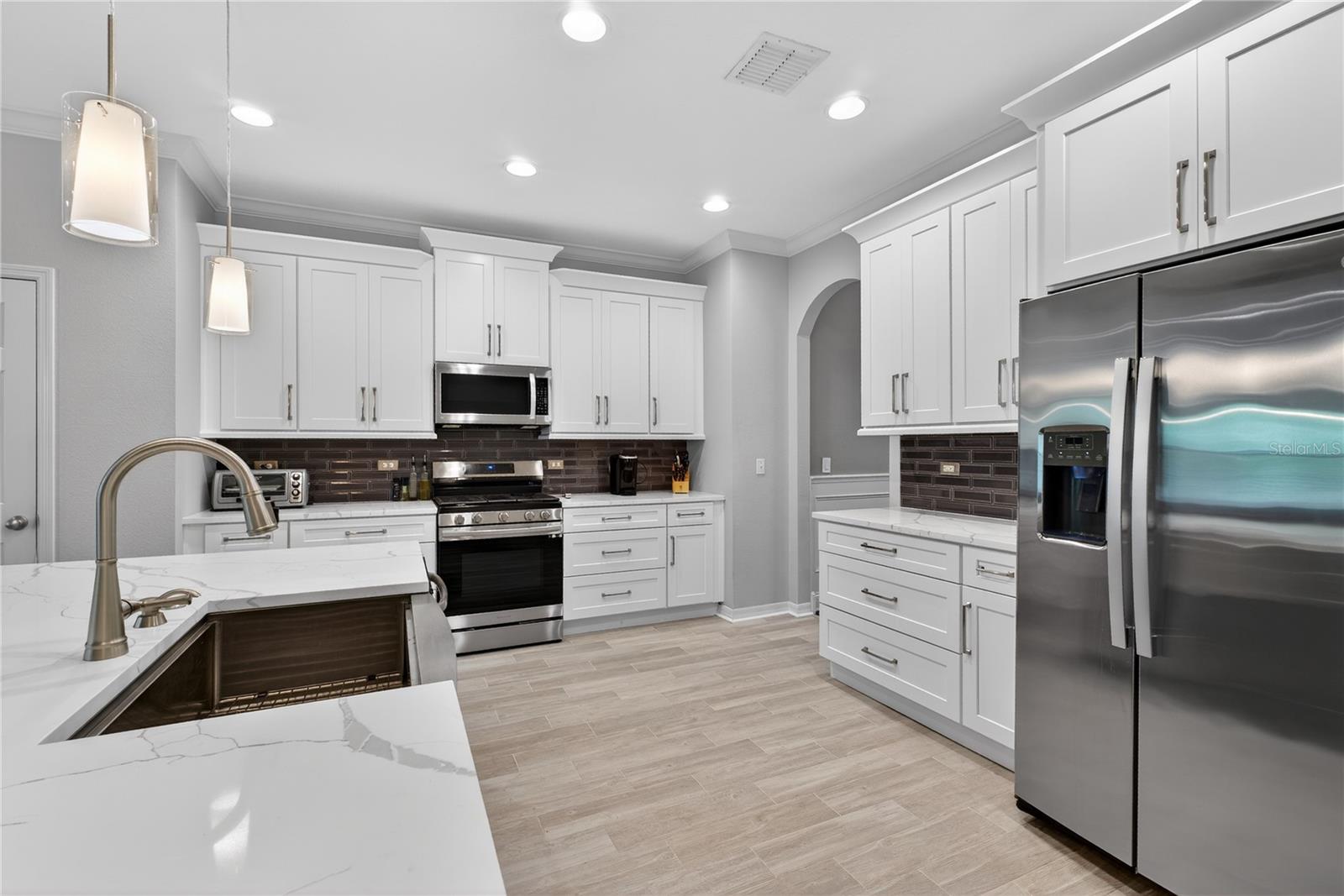 BELLA VISTA - Residential