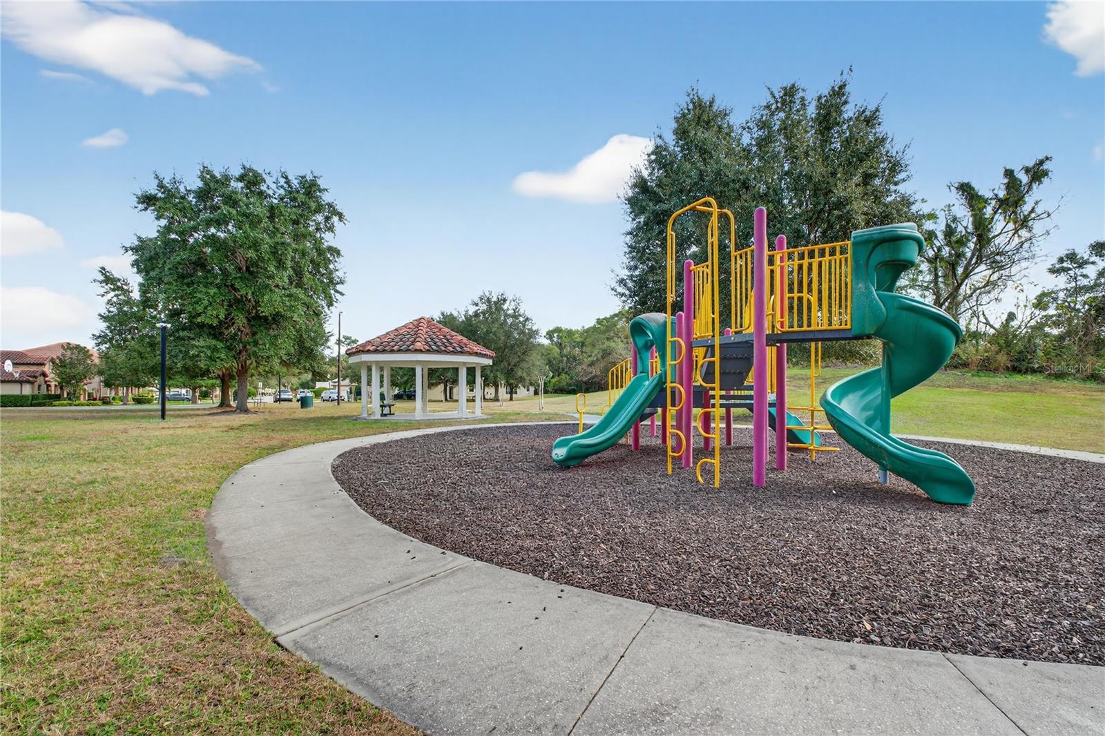 BELLA VISTA - Residential