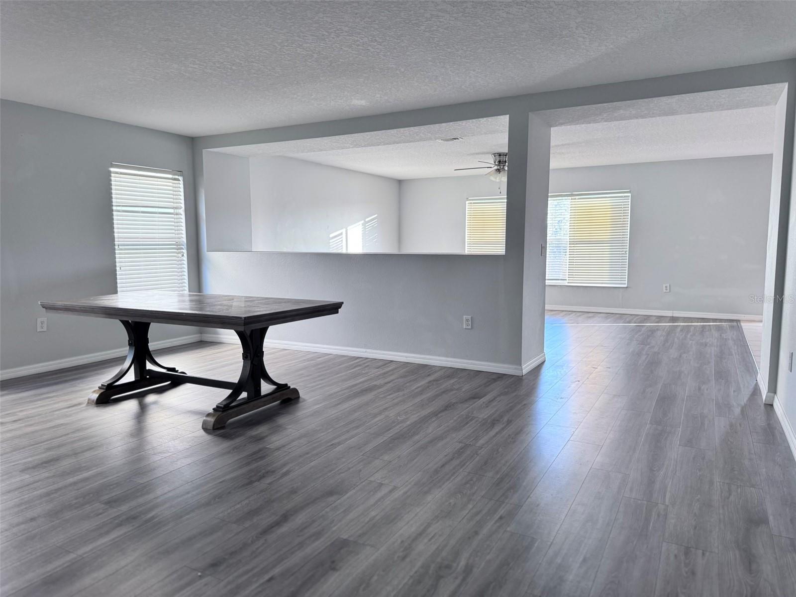 FOUR CORNERS PH 02 - Residential Lease