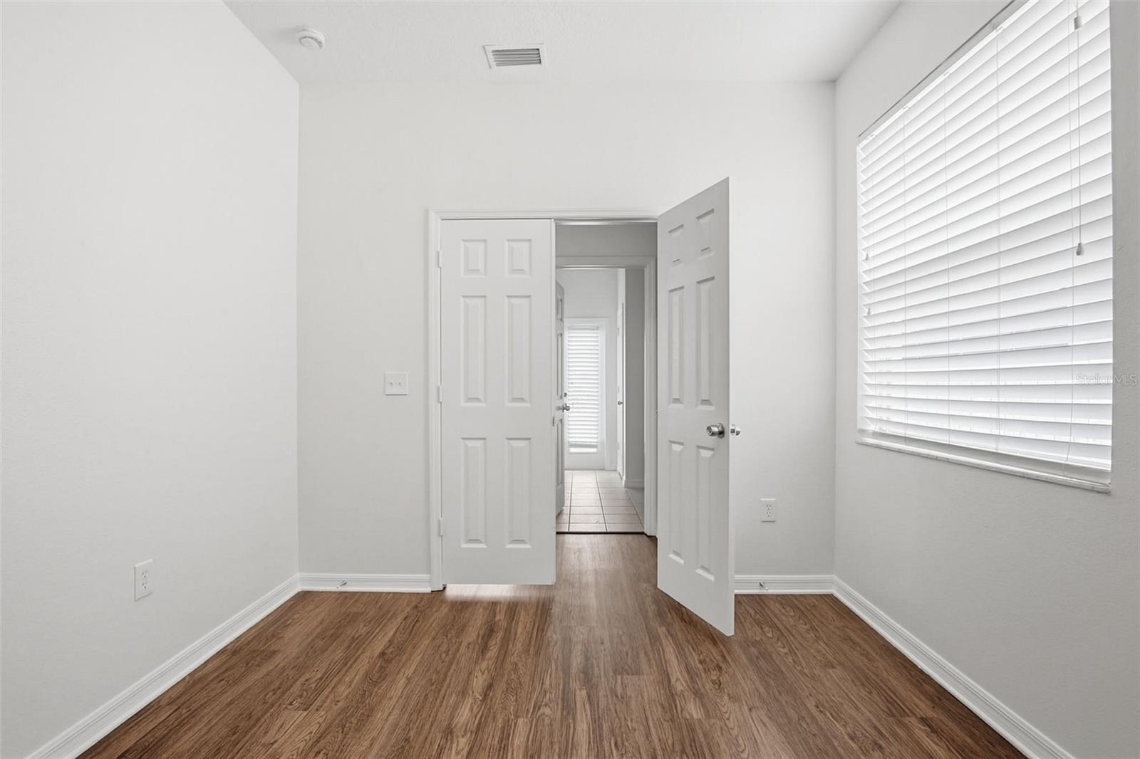 SOUTH BAY LAKES UNIT 1 - Residential