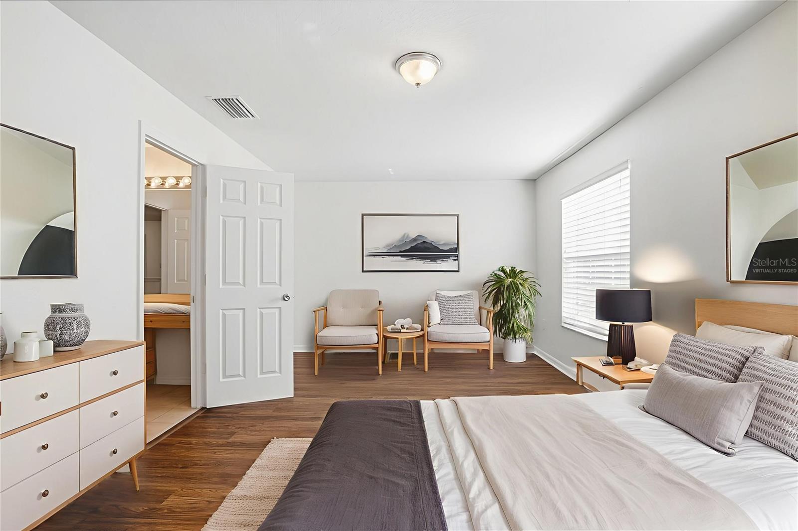 SOUTH BAY LAKES UNIT 1 - Residential