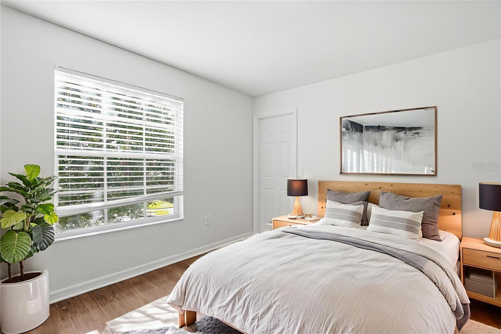 SOUTH BAY LAKES UNIT 1 - Residential