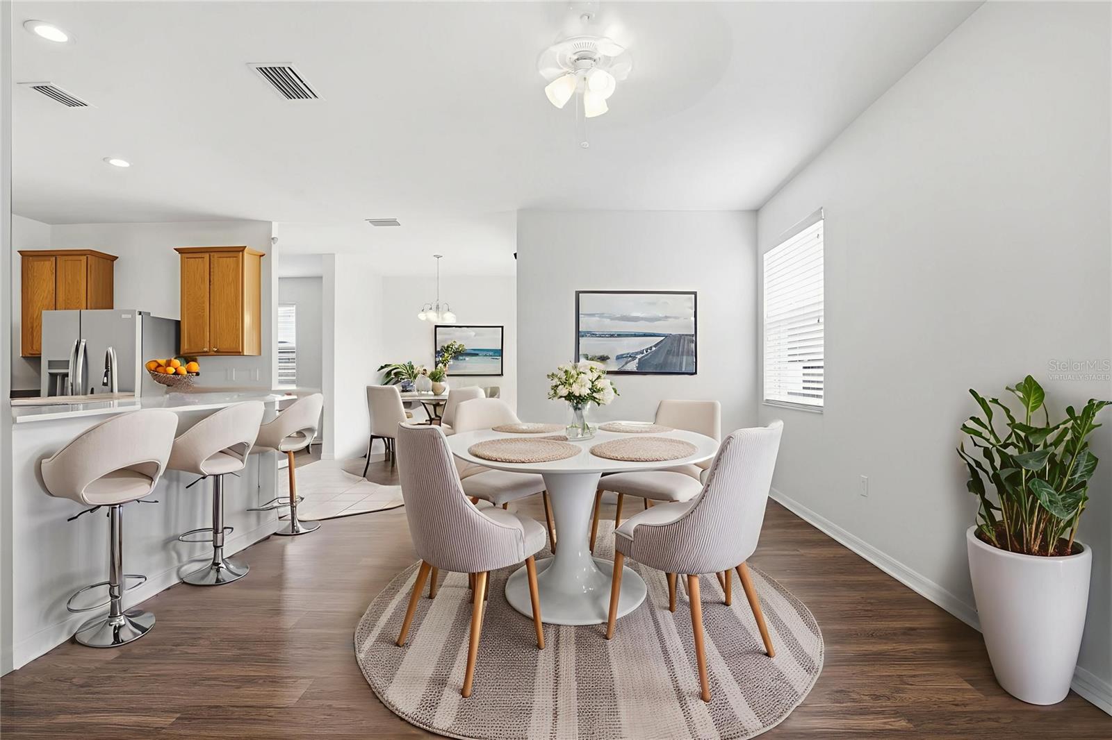 SOUTH BAY LAKES UNIT 1 - Residential