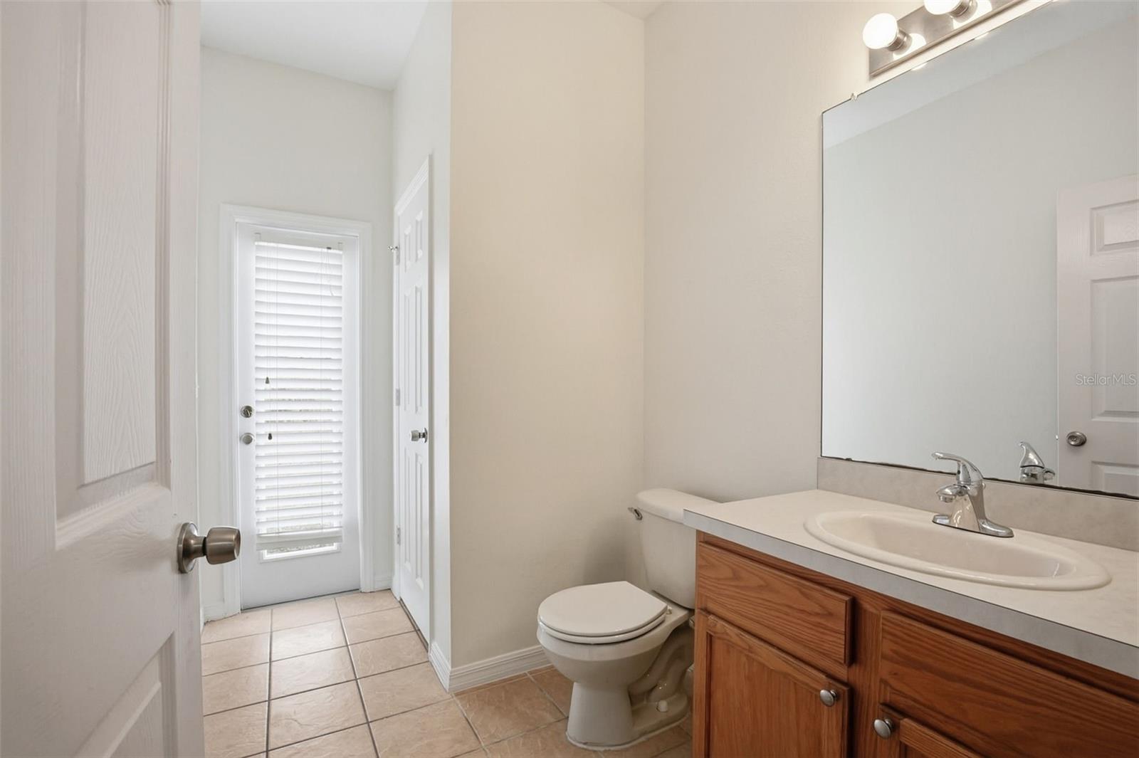 SOUTH BAY LAKES UNIT 1 - Residential