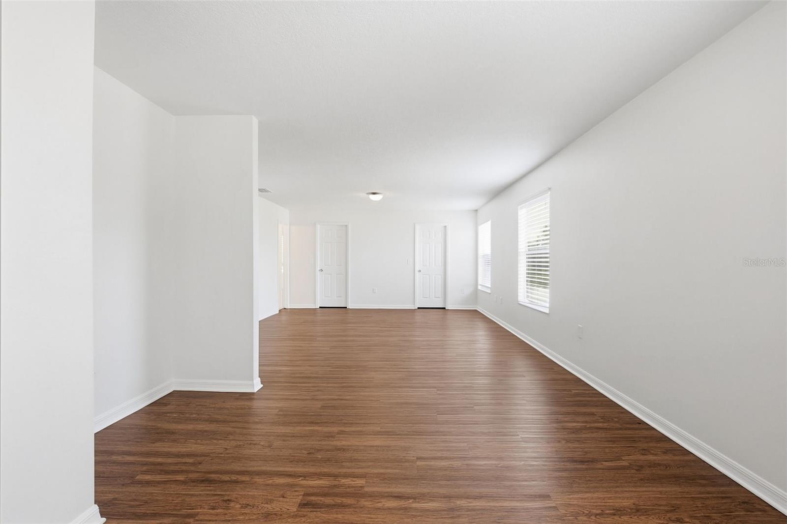 SOUTH BAY LAKES UNIT 1 - Residential