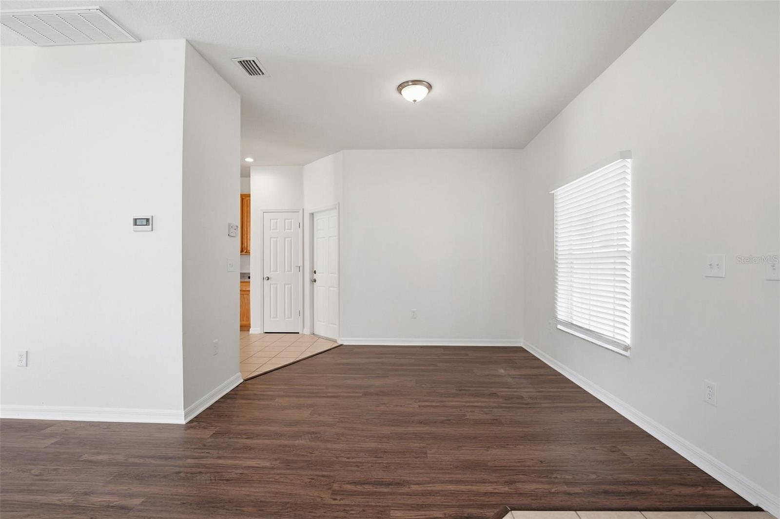 SOUTH BAY LAKES UNIT 1 - Residential