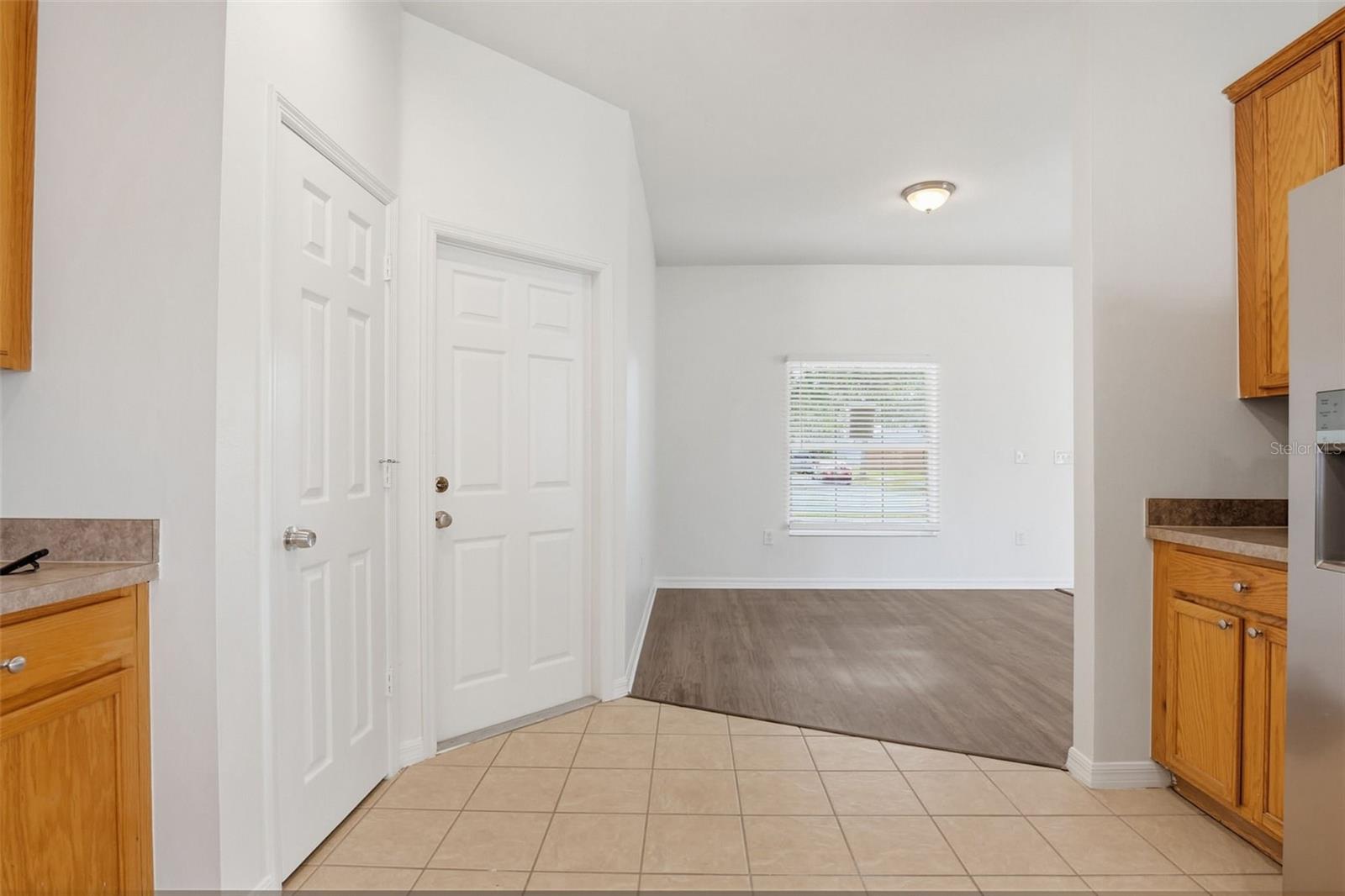 SOUTH BAY LAKES UNIT 1 - Residential