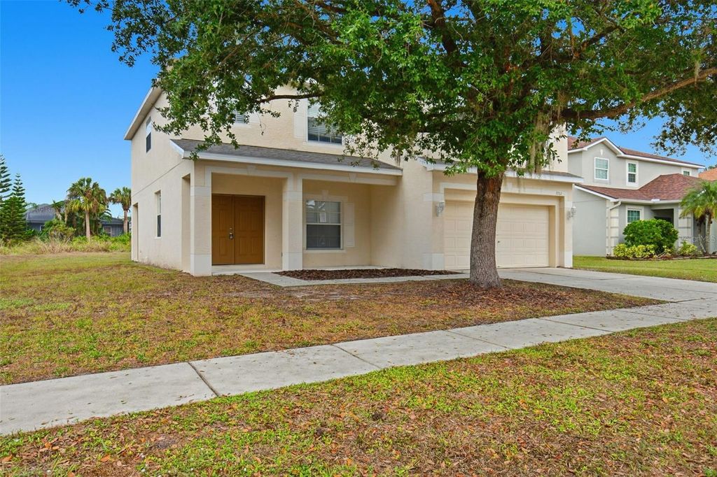 Photo of 7702 Dragon Fly Loop, Gibsonton, FL 33534 (MLS # O6365769)