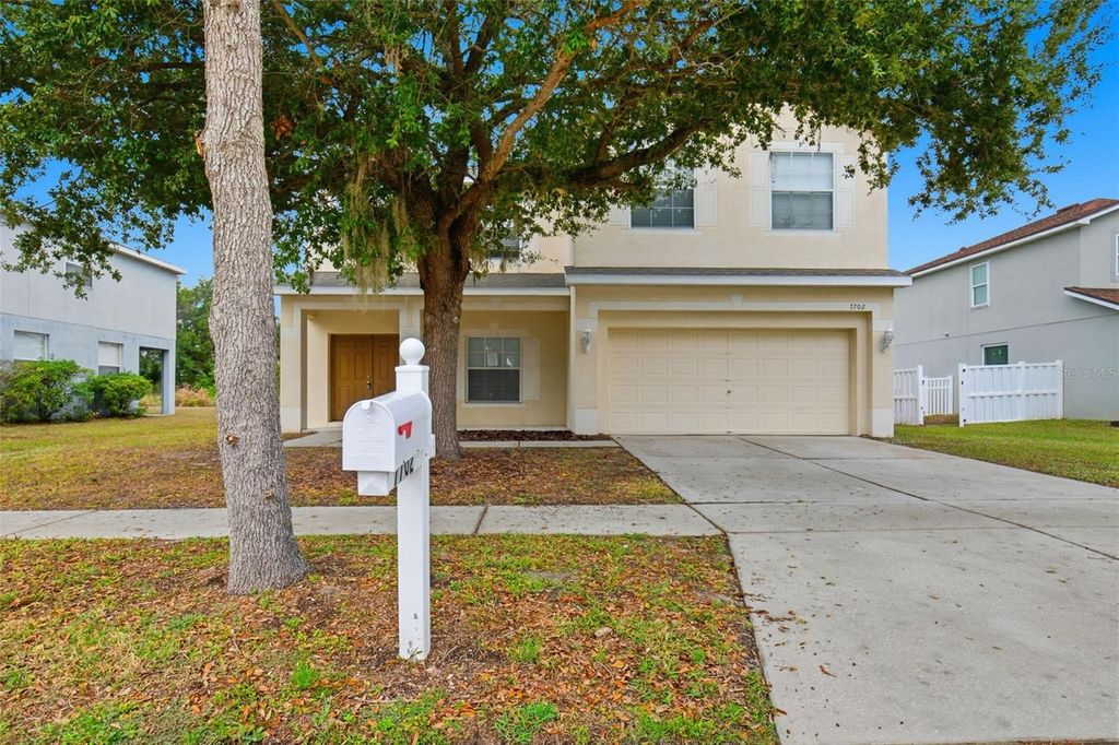 Photo of 7702 Dragon Fly Loop, Gibsonton, FL 33534 (MLS # O6365769)
