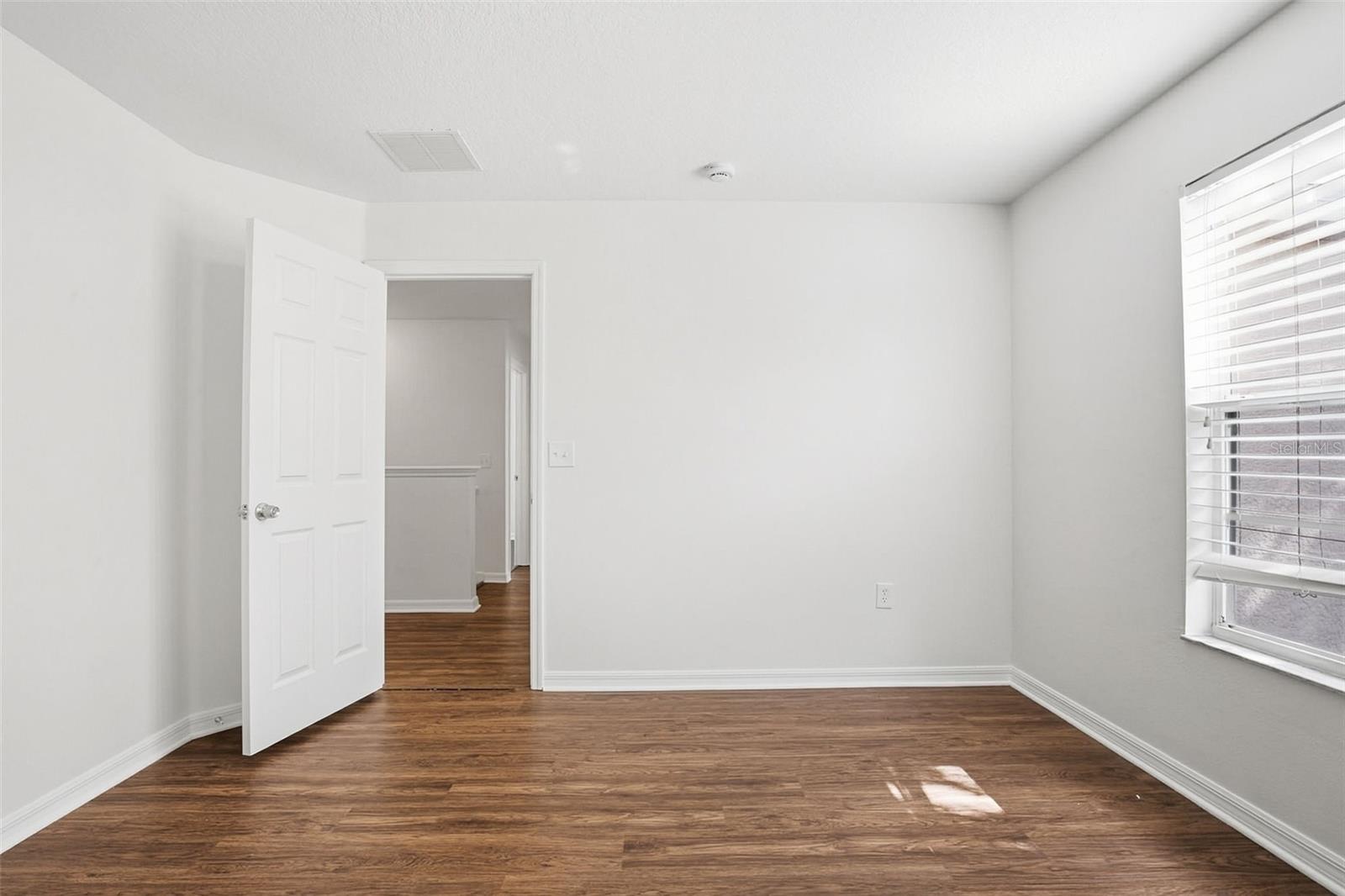 SOUTH BAY LAKES UNIT 1 - Residential