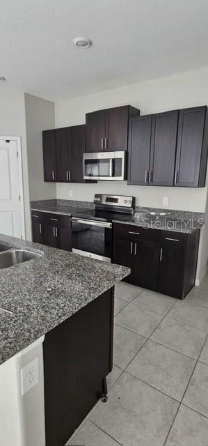 CREEK PRESERVE PH 2 3 & 4 - Residential Lease