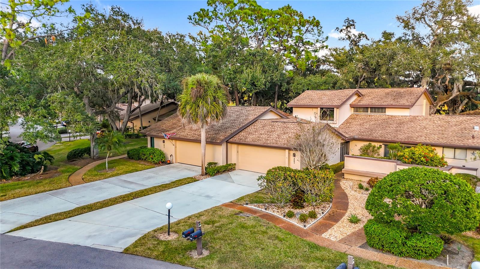 HAMMOCKS - Residential