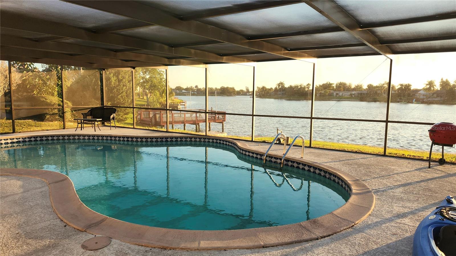 REGENCY PARK - Residential