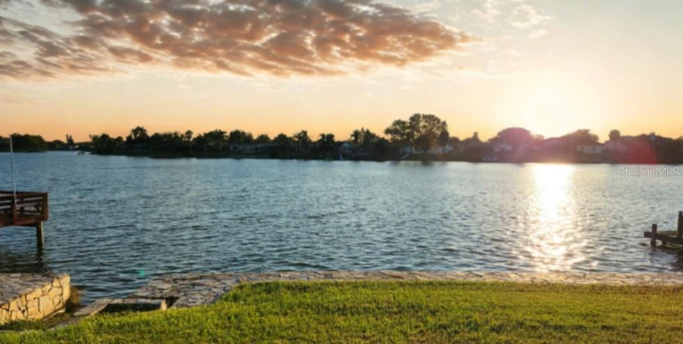 REGENCY PARK - Residential