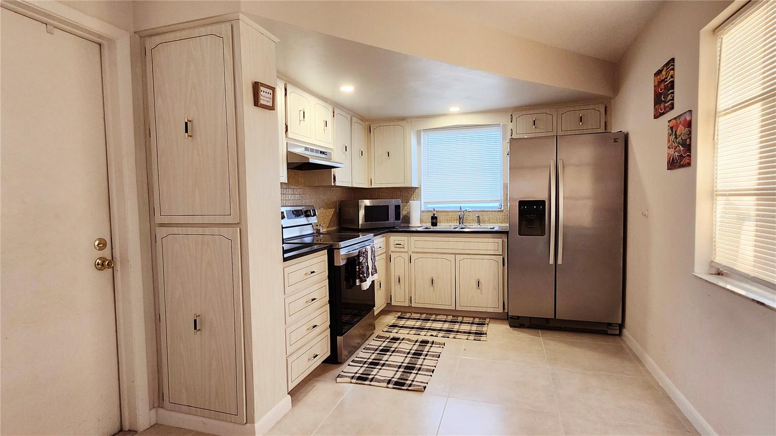 REGENCY PARK - Residential