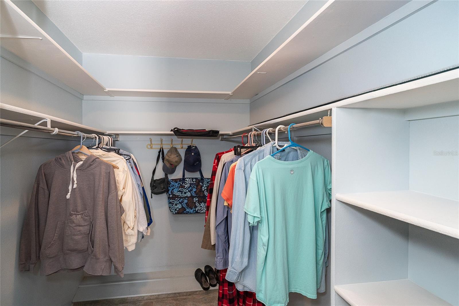 PINE LAKE DEV - Residential