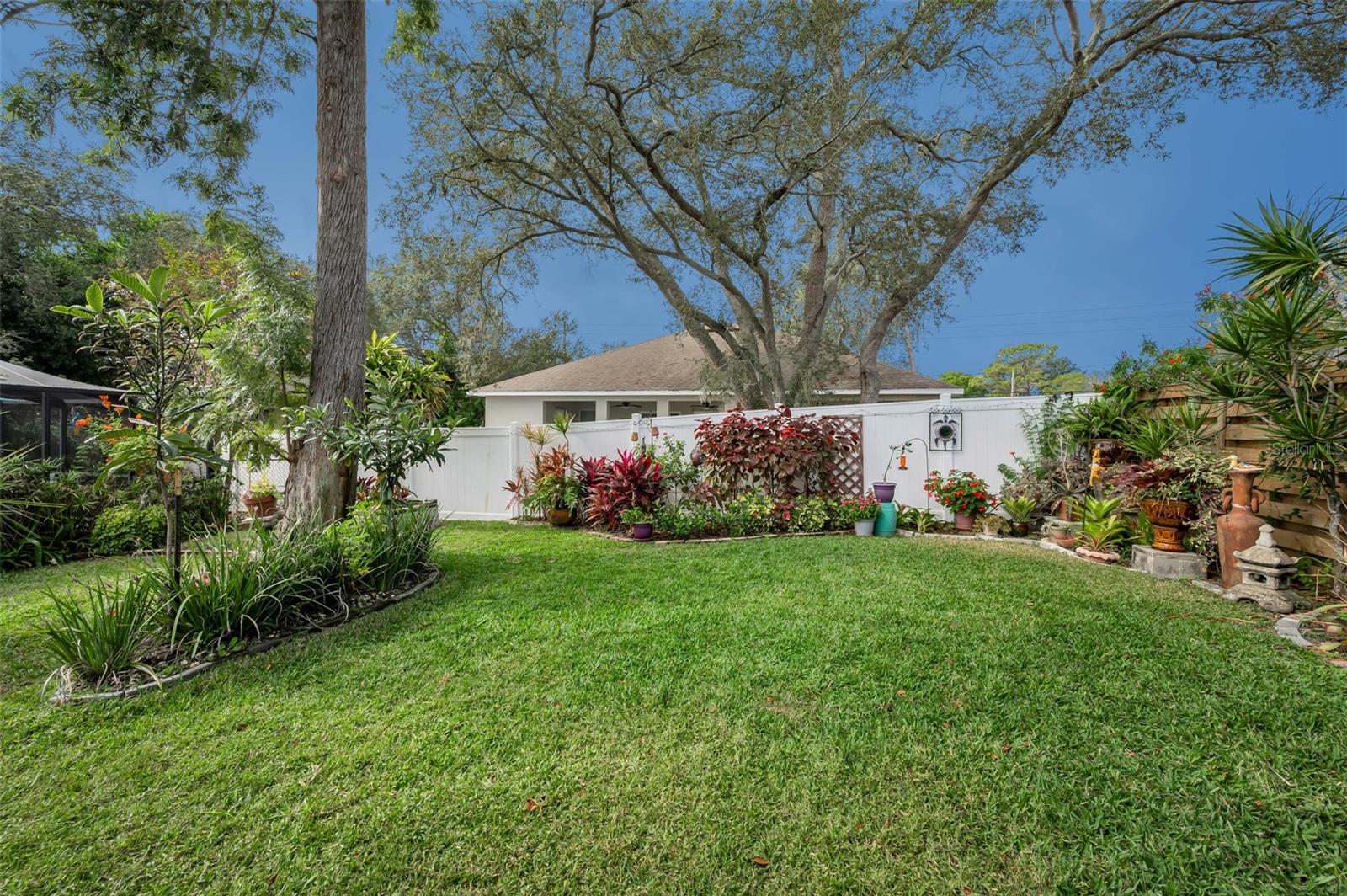 SUNSET HILLS 2ND ADD - Residential