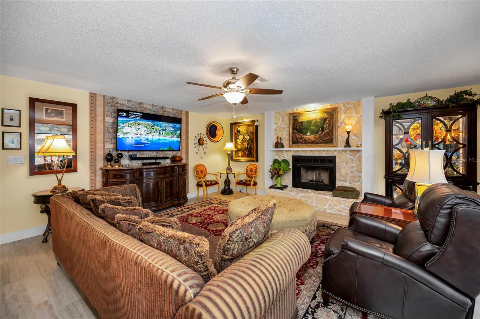 SUNSET HILLS 2ND ADD - Residential