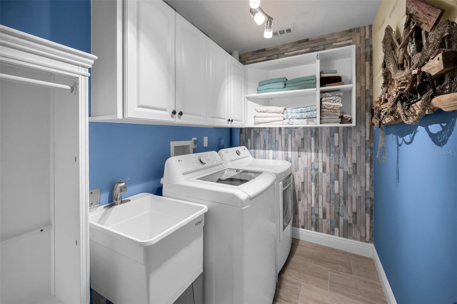 SUNSET HILLS 2ND ADD - Residential