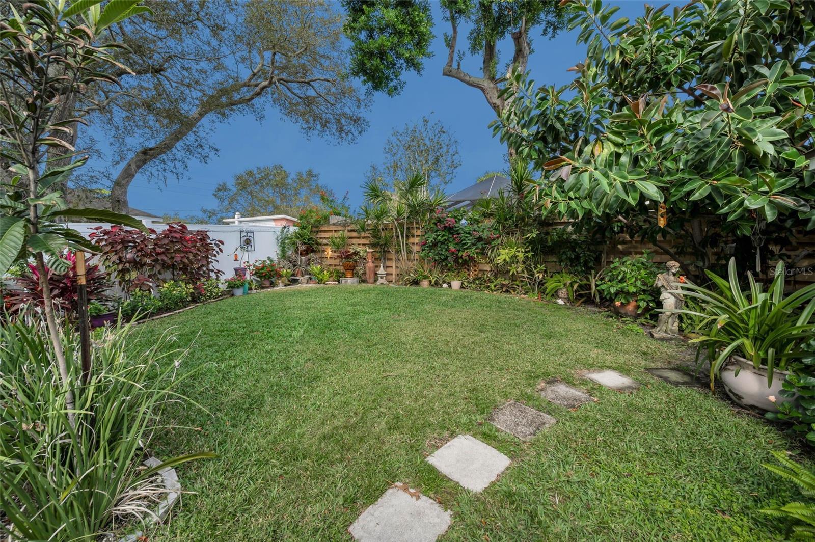 SUNSET HILLS 2ND ADD - Residential