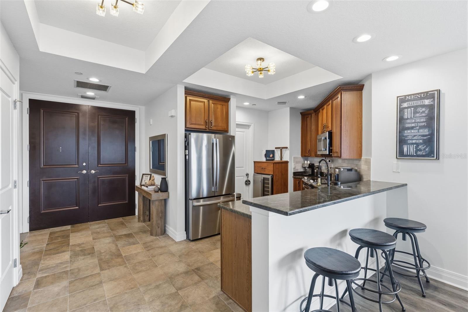 TOWERS OF CHANNELSIDE CONDOMINIUM - Residential Lease